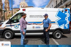 Entrega Miguel Ángel Esquivias una nueva ambulancia para Protección Civil